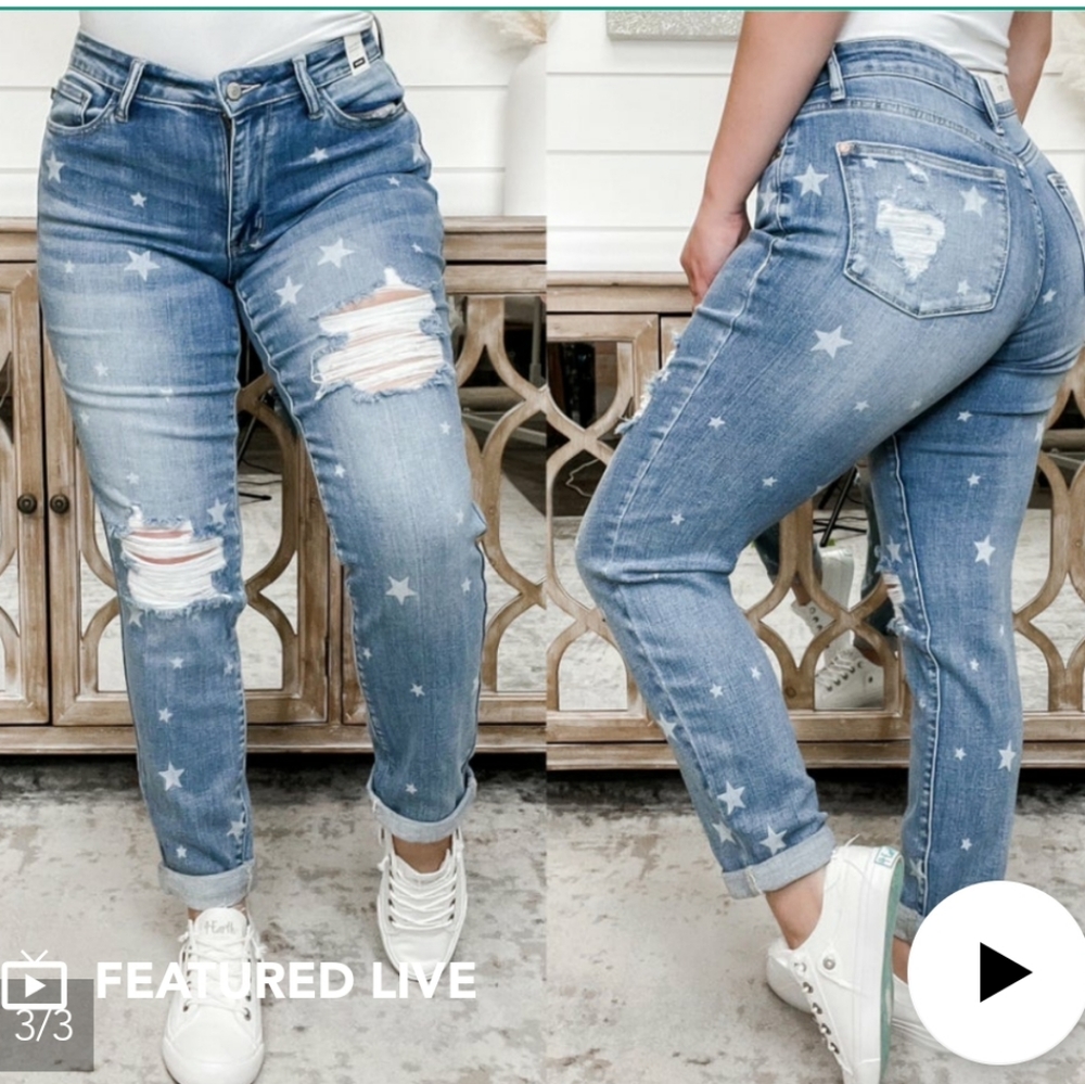 Judy Blue Mid Rise Boyfriend Fit Star Crossed Jeans 88553